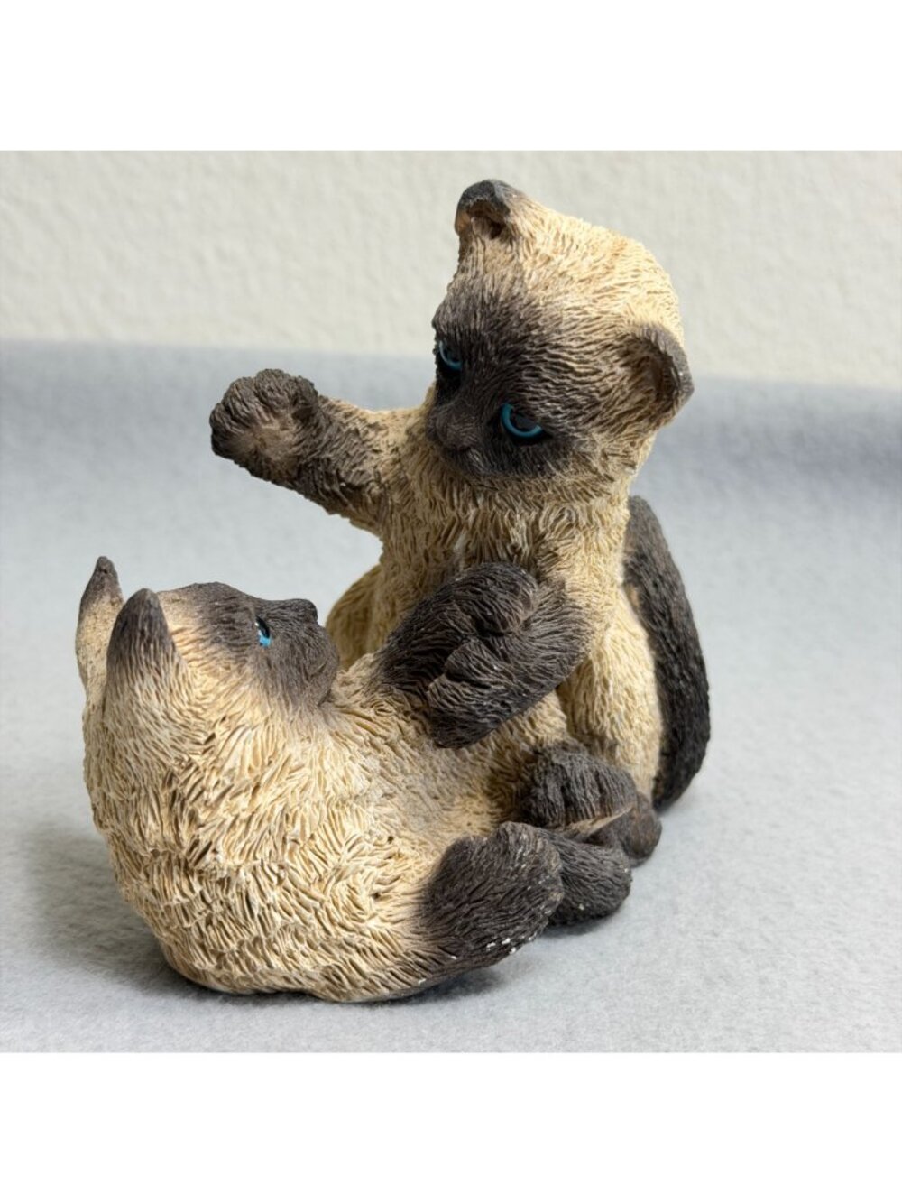 Vintage Stone Critters SC-368 Siamese Kittens Playing Figurine 1996 USA - Picture 7 of 14